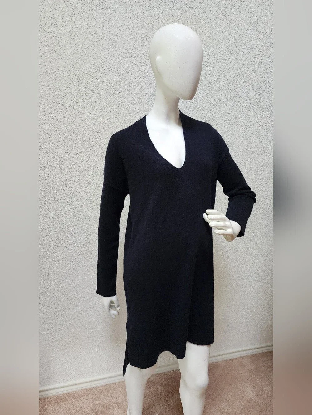 Rails Black Tilda Midnight V-Neck Mini Dress Size S - Picture 3 of 9